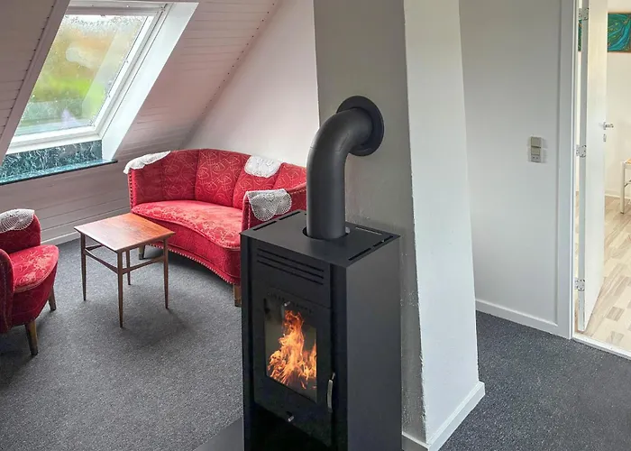 7 Bedroom Stunning In Samso Kolby Kås